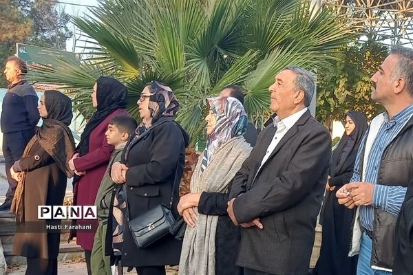 اعزام دانش‌آموزان دختر شهرستان‌قرچک به اردوی راهیان نور