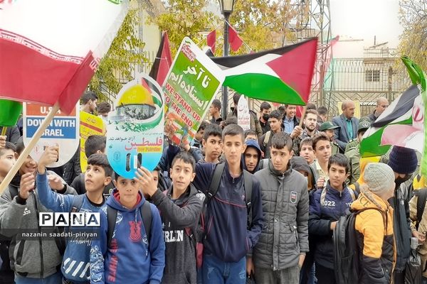 حمایت فرهنگیان و دانش‌آموزان شهرستان کلات از مردم‌ و دانش‌آموزان مظلوم غزه