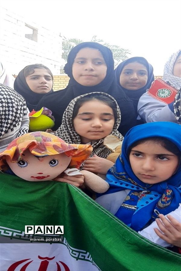 تجمع دانش‌آموزان شادگانی در حمایت از کودکان مظلوم غزه