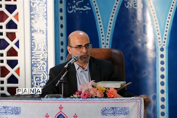 جشن ولادت حضرت زینب(س) و گرامیداشت آغاز هفته بسیج در اداره‌کل آموزش و پرورش مازندران