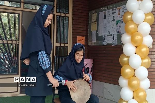 جشن میلاد حضرت زینب در آموزشگاه فرزانگان ناحیه یک بهارستان