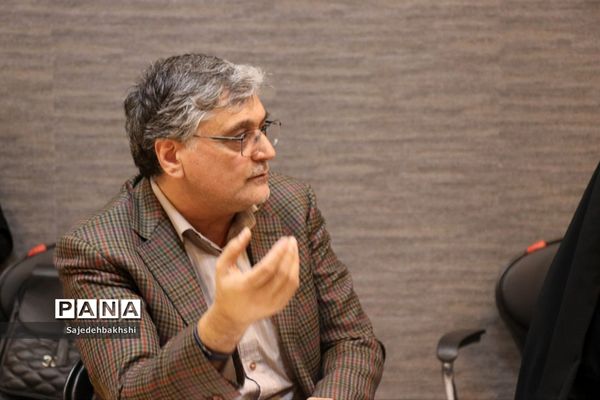 جلسه برنامه‌ریزی بیست و پنجمین مانور زلزله در اداره‌کل آموزش و پرورش خراسان رضوی
