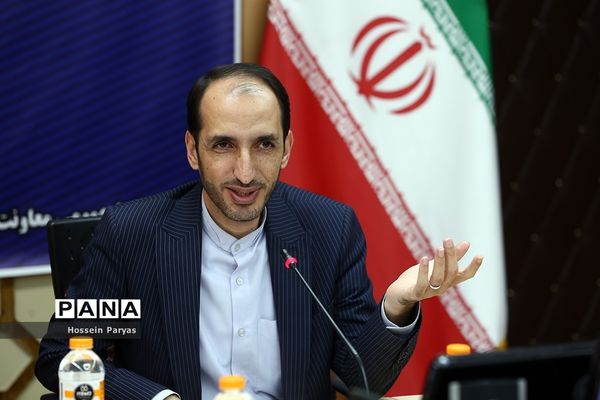 دومین نشست هم‌اندیشی معاونان آموزش متوسطه ادوار وزارت آموزش و پرورش