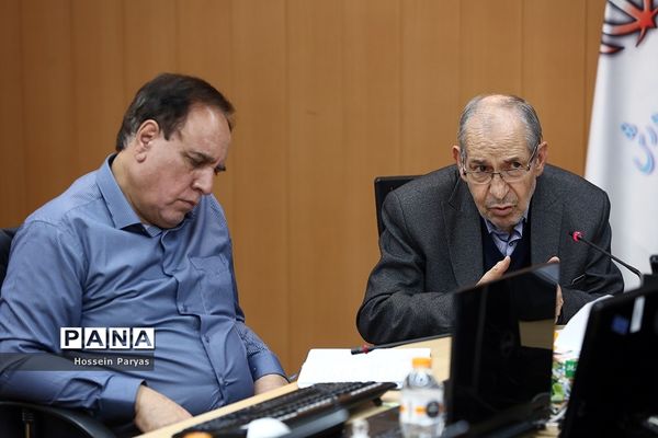 دومین نشست هم‌اندیشی معاونان آموزش متوسطه ادوار وزارت آموزش و پرورش