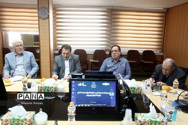 دومین نشست هم‌اندیشی معاونان آموزش متوسطه ادوار وزارت آموزش و پرورش