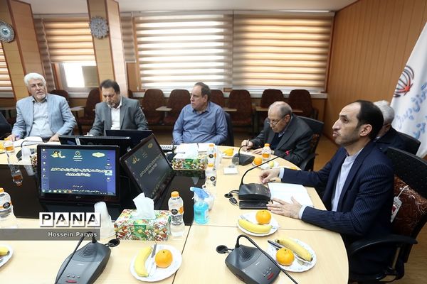 دومین نشست هم‌اندیشی معاونان آموزش متوسطه ادوار وزارت آموزش و پرورش