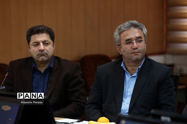 دومین نشست هم‌اندیشی معاونان آموزش متوسطه ادوار وزارت آموزش و پرورش