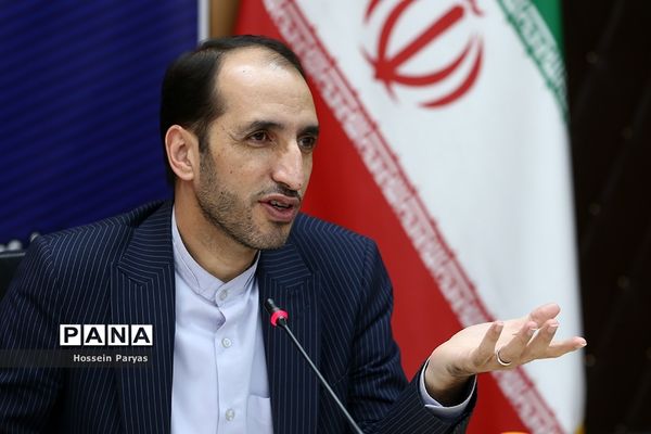 دومین نشست هم‌اندیشی معاونان آموزش متوسطه ادوار وزارت آموزش و پرورش
