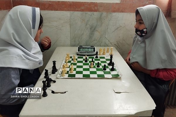 مسابقات منطقه‌ای رشته شطرنج ویژه دانش‌آموزان دختر در کهریزک
