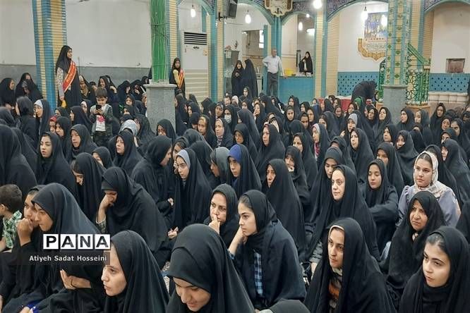 اجتماع بزرگ دانشآموزان مسافر سرزمین نور