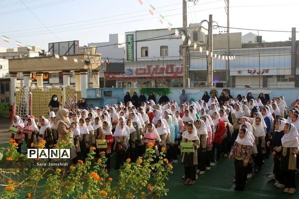 طرح توزیع شیر رایگان در مدارس استان بوشهر ( 2 )