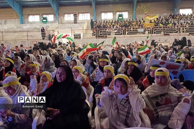 دومین همایش دختران و پسران شهیدسلیمانی در نیشابور