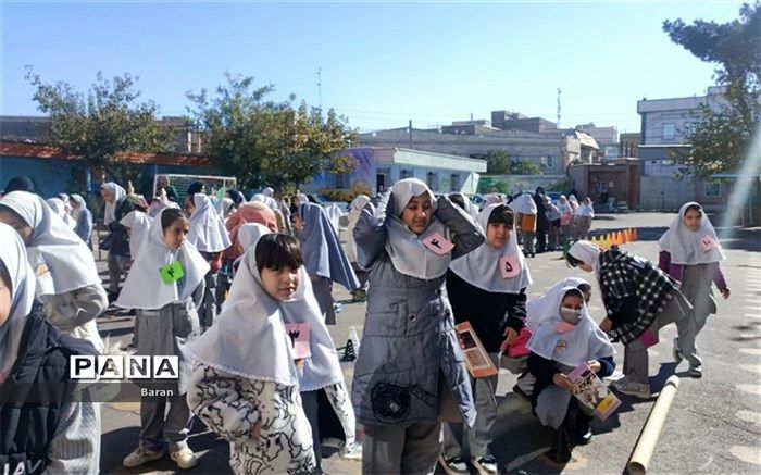 جشنواره جدول ضرب در دبستان کودک مسلمان شهرستان قرچک/فیلم