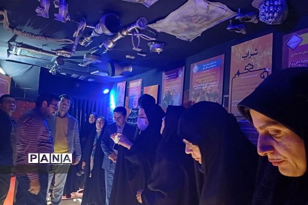 بازدید مسئولان اداره آموزش و پرورش ناحیه ۵ اصفهان از نمایشگاه بین‌المللی بنیاد مهدویت استان اصفهان