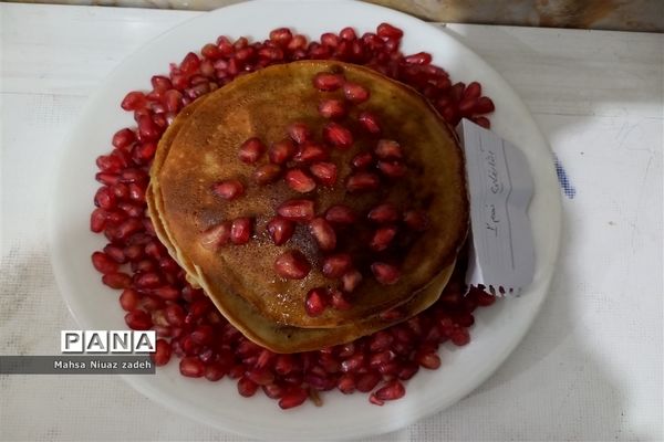 جشنواره صبحانه سالم در دبیرستان دکتر جواد حداد۲ ناحیه ۵