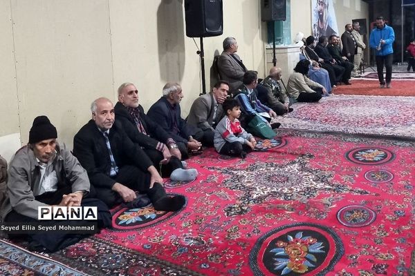 برگزاری شامگاه مشترک بسیجیان شهر قیامدشت به مناسبت هفته بسیج