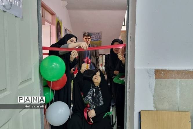 افتتاح واحدهای علمی و پژوهشی دبیرستان دخترانه حضرت ولیعصر (عج)