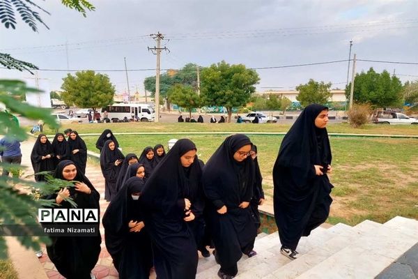 اعزام کاروان راهیان‌نور دانش‌آموزی ازمنطقه شبانکاره  به مناطق عملیاتی جنوب کشور