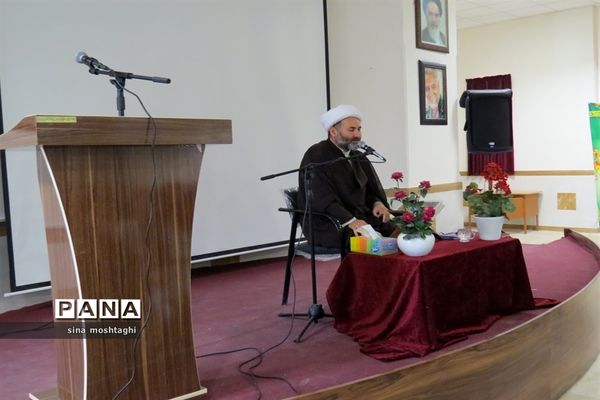 محفل قرآنی هنرستان امام خمینی(ره) شهرستان بجنورد