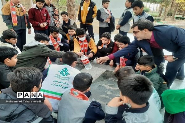 غبارروبی مزار شهدای  گمنام و بازدید از کتابخانه عمومی شهید بهشتی  آشخانه