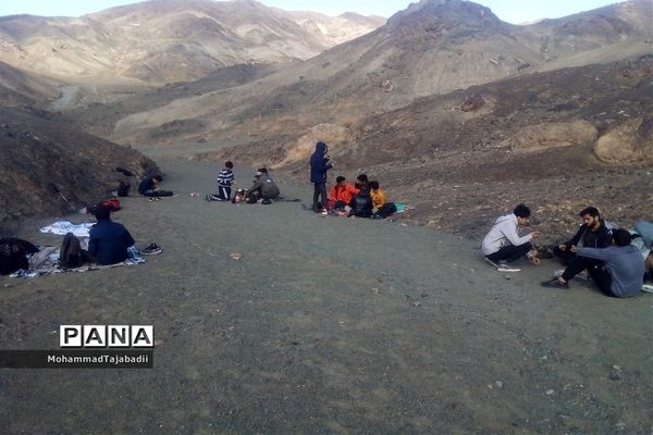 ‌کوه‌پیمایی هنرجویان هنرستان شهید‌دیواندری سبزوار