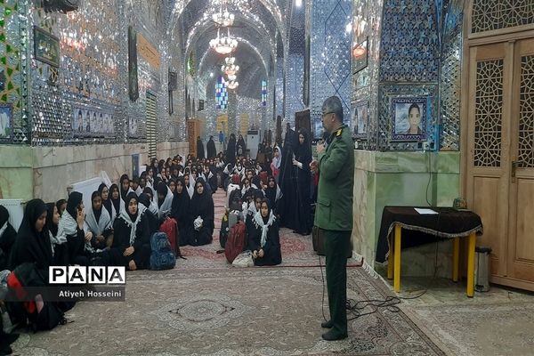 اعزام دانش‌آموزان بافق به سفر راهیان‌نور