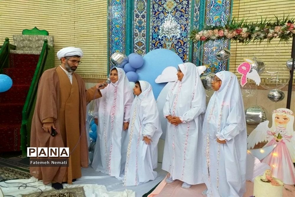 برگزاری جشن تکلیف ویژه دانش‌آموزان بهزیستی در شهرستان ملارد