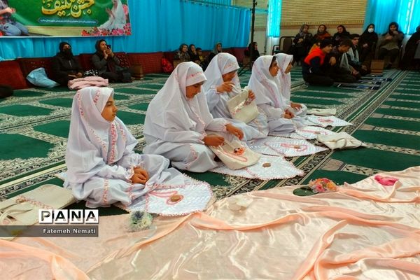 برگزاری جشن تکلیف ویژه دانش‌آموزان بهزیستی در شهرستان ملارد