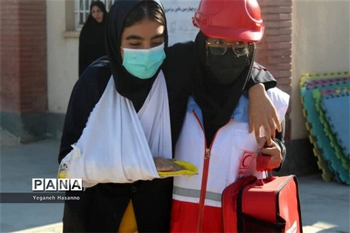 مانور سراسری زلزله در 1100 مدرسه استان سمنان برگزار خواهد شد