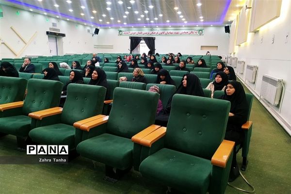 برگزاری سلسله جلسات مشاوره خانواده آسمانی در شهرستان کاشمر