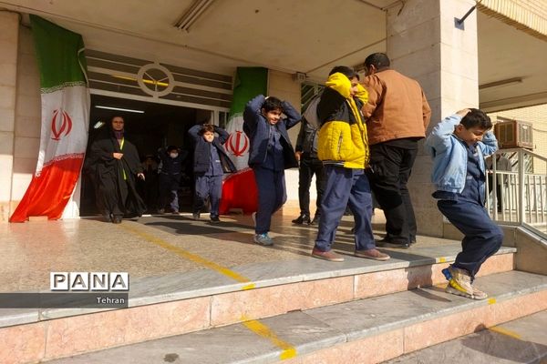 بیست و پنجمین مانور زلزله در منطقه ۱۸ تهران