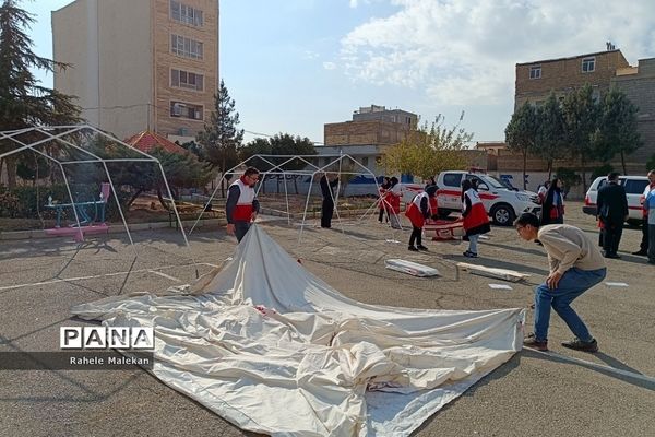 برگزاری مانور زلزله در شهرستان‌شهریار