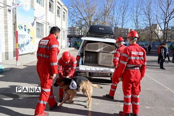 بیست و پنجمین مانور سراسری زلزله و ایمنی در مدارس استان اردبیل
