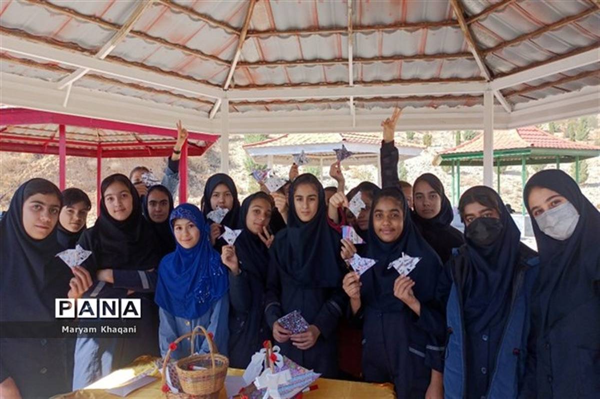 برگزاری اردوی دانش‌آموزی شهید نیری در اردوگاه امام خمینی(ره) ناحیه 3 شیراز