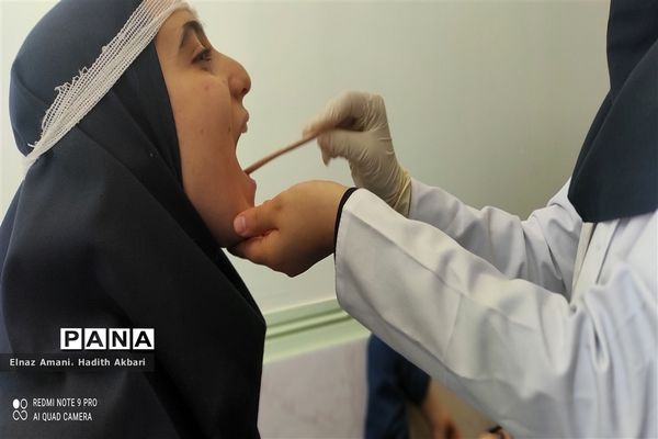 برگزاری مانور زلزله و ایمنی با شعار مدرسه ایمن، جامعه تاب آور در شهرستان بن