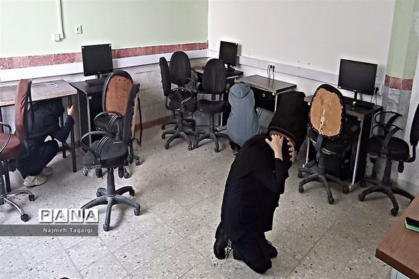 بیست و پنجمین دوره مانور زلزله در مدارس سطح شهرستان مه ولات