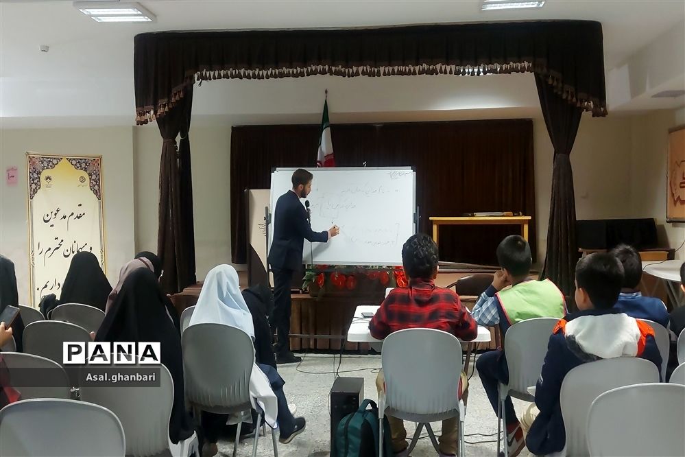 برگزاری کلاس‌های آموزش خبرنگاری و خبرنویسی ویژه دانش‌آموز خبرنگاران پانا ناحیه ۴ اصفهان
