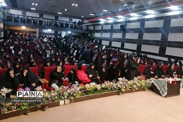 برگزاری همایش دختران نسل‌ظهور در کانون فرهنگی شهید کافی شهریار