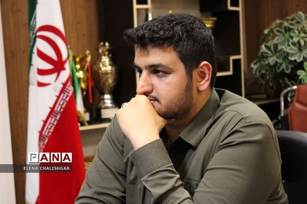 کارگاه آموزشی طرح هر مدرسه یک خبرنگار در ناحیه یک بهارستان