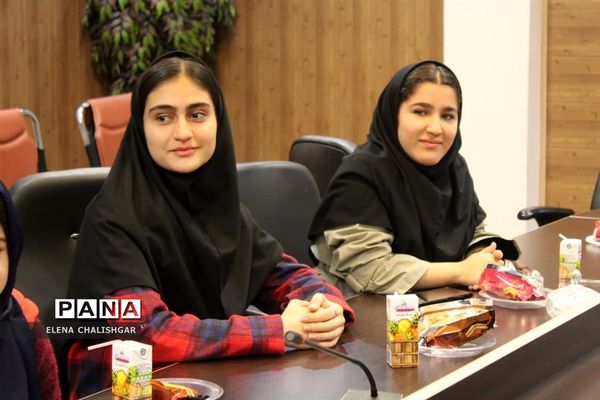 کارگاه آموزشی طرح هر مدرسه یک خبرنگار در ناحیه یک بهارستان