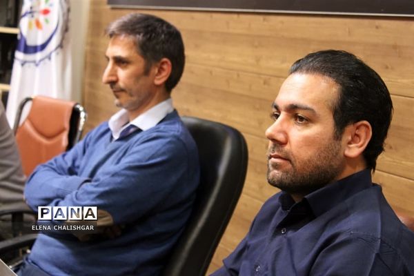 کارگاه آموزشی طرح هر مدرسه یک خبرنگار در ناحیه یک بهارستان