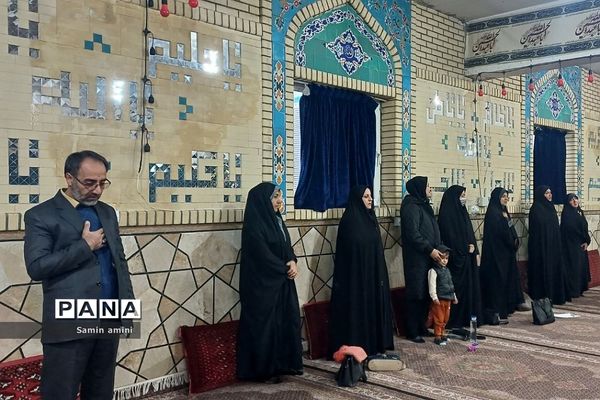برگزاری محفل انس با قرآن در آموزش و پرورش رودهن