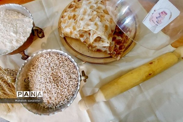 تدریس خلاقانه در دبستان حکمت نبوی ناحیه دو ری