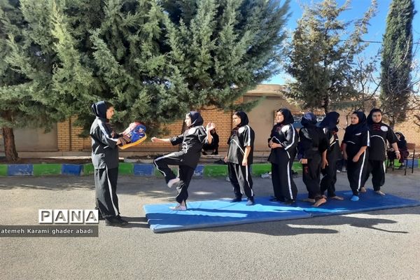 آیین افتتاحیه المپیاد ورزشی در مدارس قادرآباد