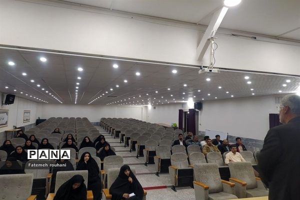 کارگاه دانش افزایی مدیران جدید الانتصاب شهرستان خلیل آباد