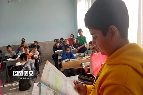 اجرای طرح مدام در دبیرستان بصیری۲ و دبیرستان سما