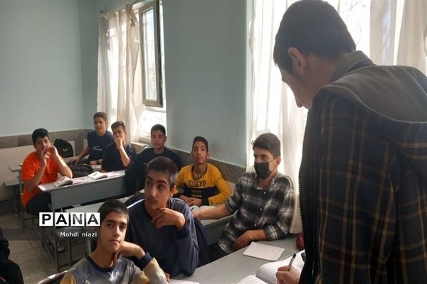 اجرای طرح مدام در دبیرستان بصیری۲ و دبیرستان سما