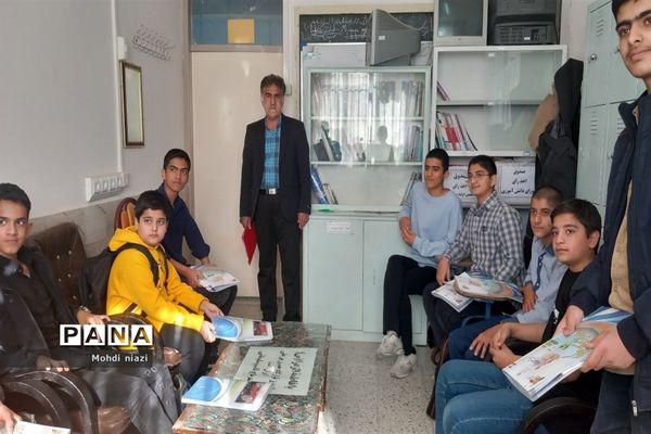 اجرای طرح مدام در دبیرستان بصیری۲ و دبیرستان سما