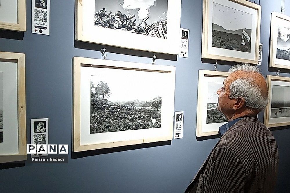 افتتاح عصاره و دستاورد عکاسان در گالری موسسه توسعه هنرهای معاصر شهریار