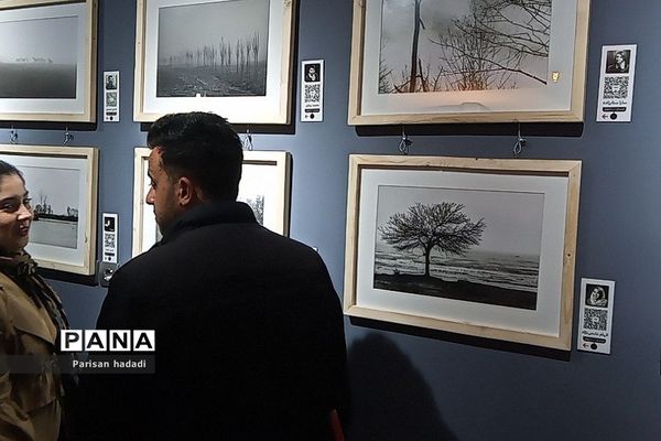 افتتاح عصاره و دستاورد عکاسان در گالری موسسه توسعه هنرهای معاصر شهریار